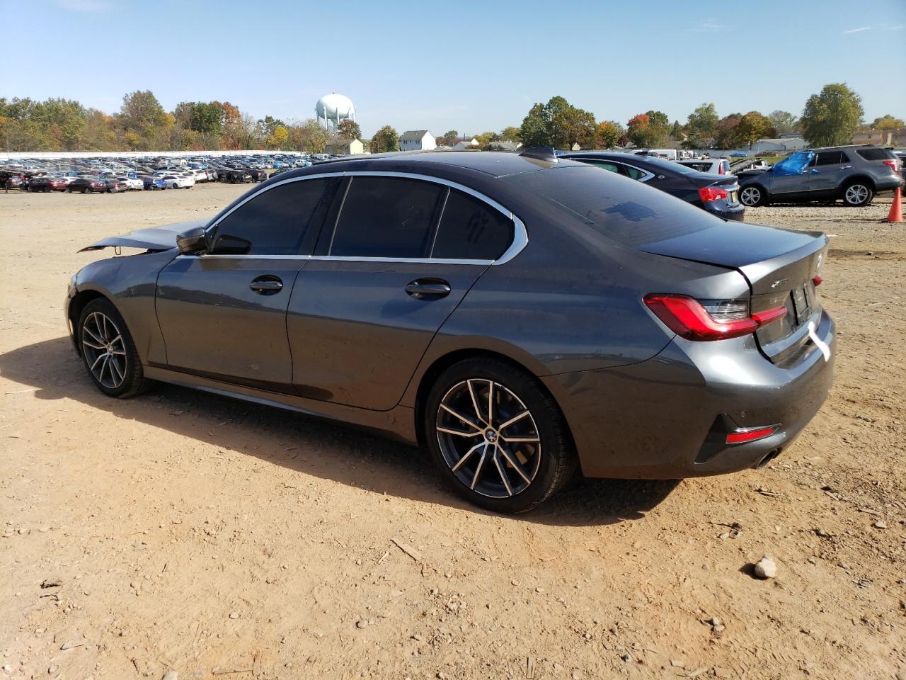 Obraz 2 z 2020 BMW 330XI  2020 z VIN 3MW5R7J03L8B13936