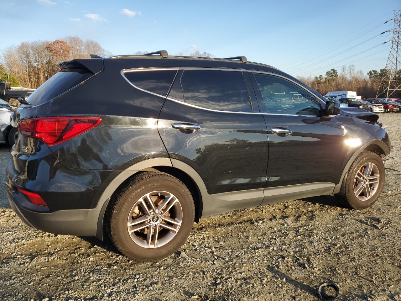 Изображение 3 2017 HYUNDAI SANTA FE SPORT  2017 с VIN 5NMZUDLB2HH018785
