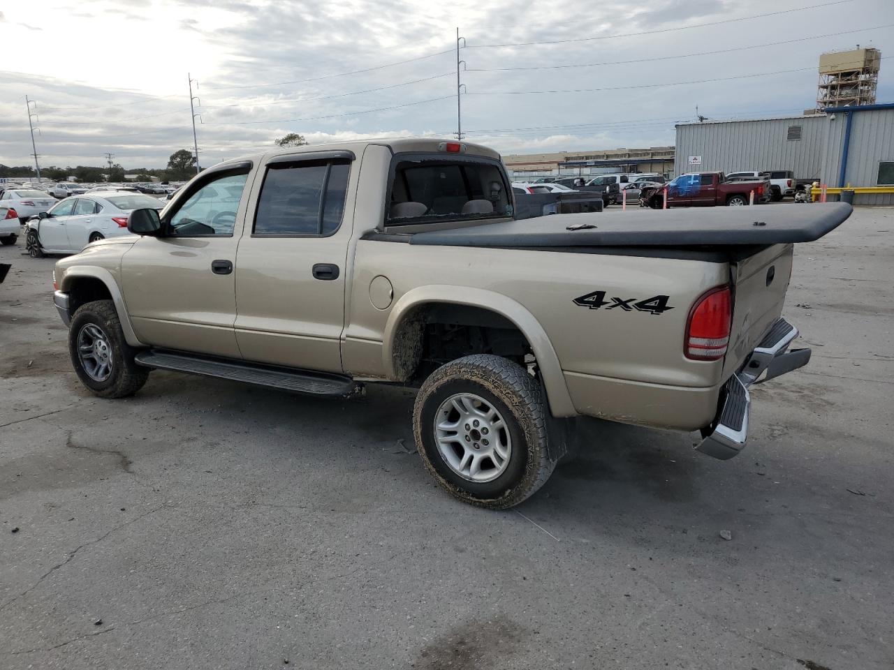 Image 2 of 2004 DODGE DAKOTA QUAD SLT 2004 with VIN 1D7HG48N04S660433