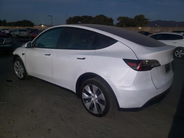 Изображение 2 2023 TESLA MODEL Y  2023 с VIN 7SAYGDEE8PF637565