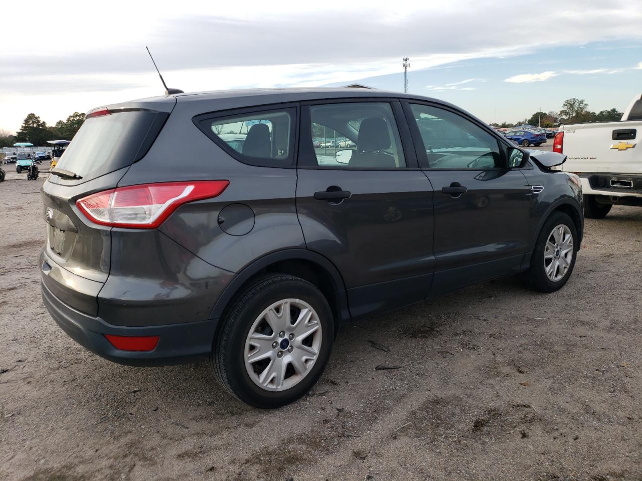 Obraz 3 z 2016 FORD ESCAPE S 2016 z VIN 1FMCU0F78GUC79055