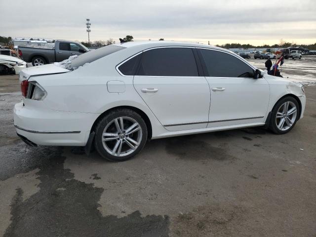 Image 3 of 2015 VOLKSWAGEN PASSAT SE 2015 with VIN 1VWBT7A30FC054758