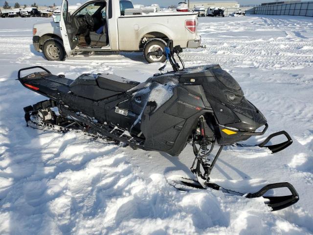 Изображение 1 2023 OTHR SUMMIT 2023 с VIN 2BPSTSPG6PV000218