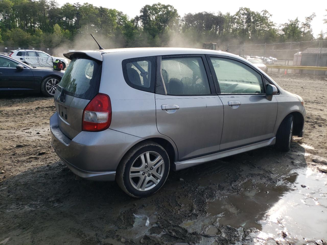 Image 3 of 2008 HONDA FIT SPORT 2008 with VIN JHMGD37658S001576