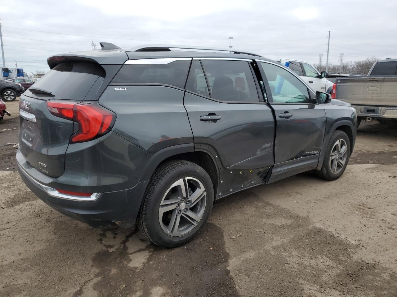 Obraz 3 z 2020 GMC TERRAIN SLT 2020 z VIN 3GKALVEV4LL176977