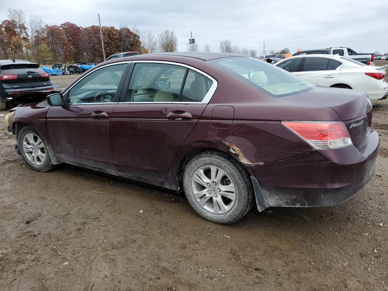 Изображение 2 2010 HONDA ACCORD LXP 2010 с VIN 1HGCP2F47AA000377