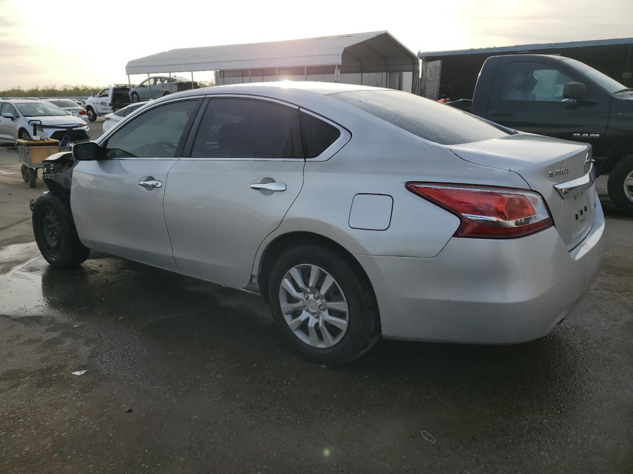 Image 2 of 2013 NISSAN ALTIMA 2.5 2013 with VIN 1N4AL3AP0DN547342