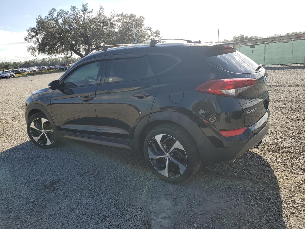 Изображение 2 2016 HYUNDAI TUCSON LIMITED 2016 с VIN KM8J33A28GU114856
