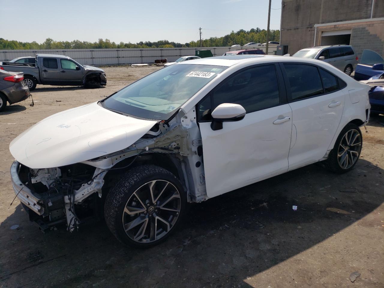 Obraz 1 z 2020 TOYOTA COROLLA XSE 2020 z VIN 5YFT4RCE8LP056131