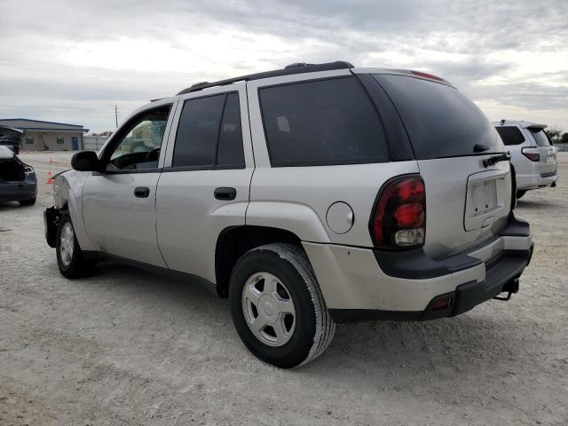 Изображение 2 2004 CHEVROLET TRAILBLAZER LS 2004 с VIN 1GNDS13S742302403