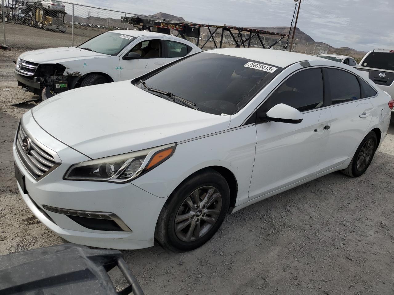 Image 1 of 2015 HYUNDAI SONATA SE 2015 with VIN 5NPE24AF9FH244719