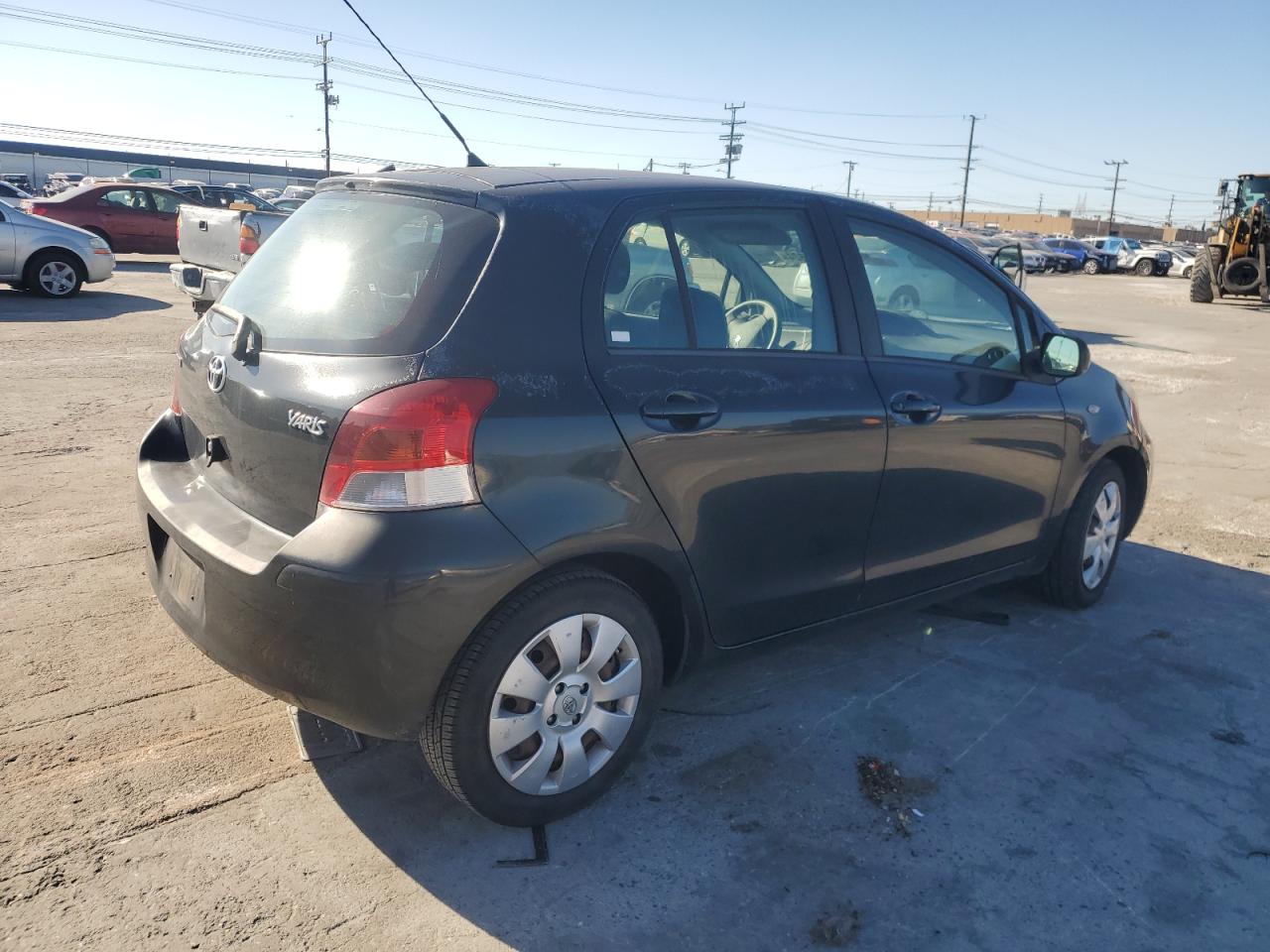 Obraz 3 z 2009 TOYOTA YARIS  2009 z VIN JTDKT903895247121
