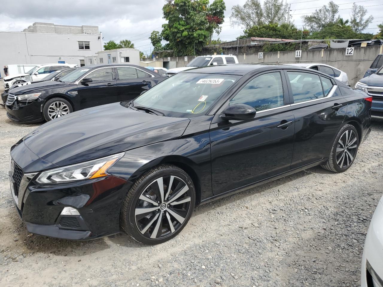 Image 1 of 2022 NISSAN ALTIMA SR 2022 with VIN 1N4BL4CV9NN406101