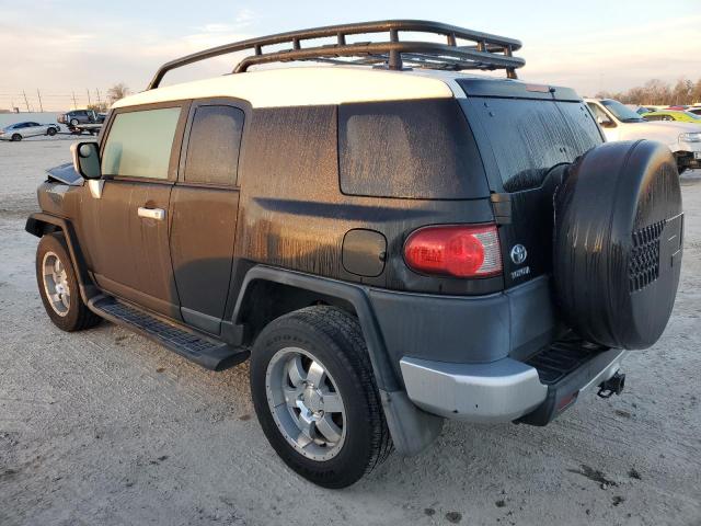 Obraz 2 z 2007 TOYOTA FJ CRUISER  2007 z VIN JTEZU11F870005571