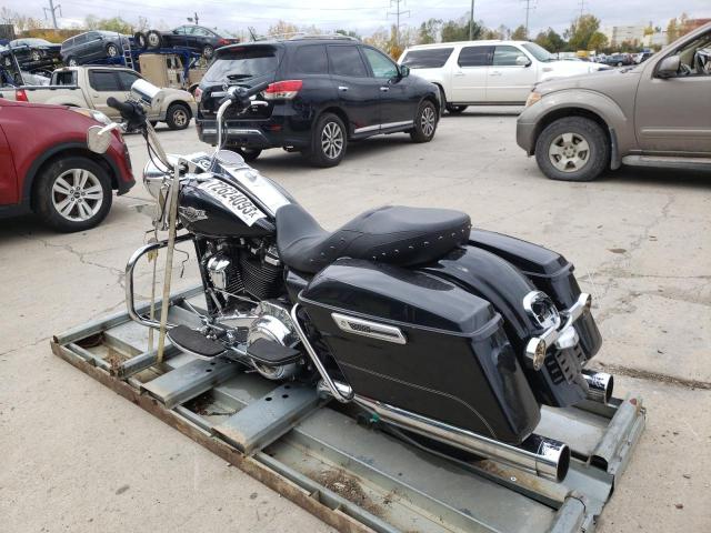 Obraz 3 z 2017 HARLEY-DAVIDSON FLHR ROAD KING 2017 z VIN 1HD1FBC17HB613833