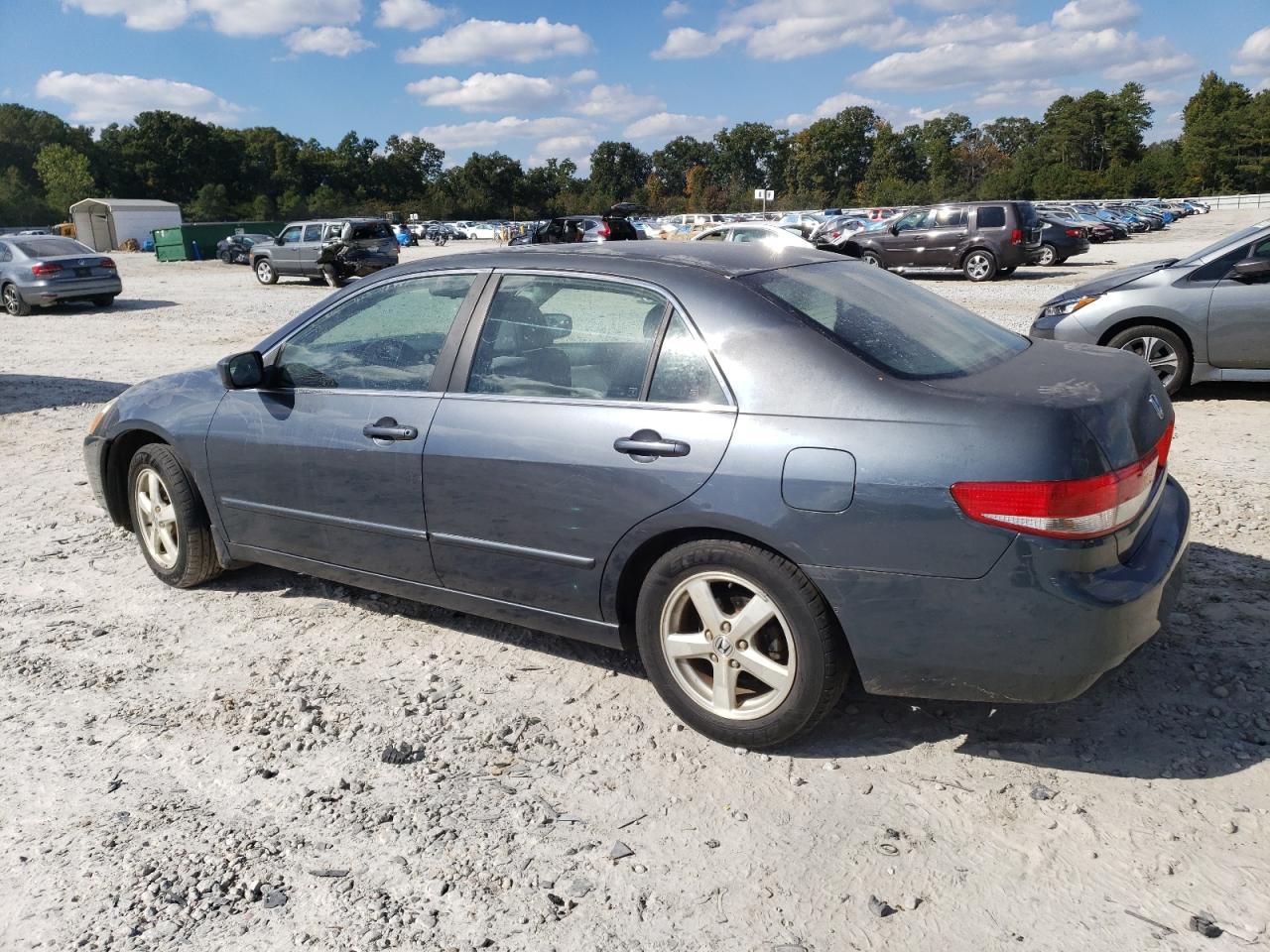 Image 2 of 2004 HONDA ACCORD EX 2004 with VIN JHMCM56654C021374