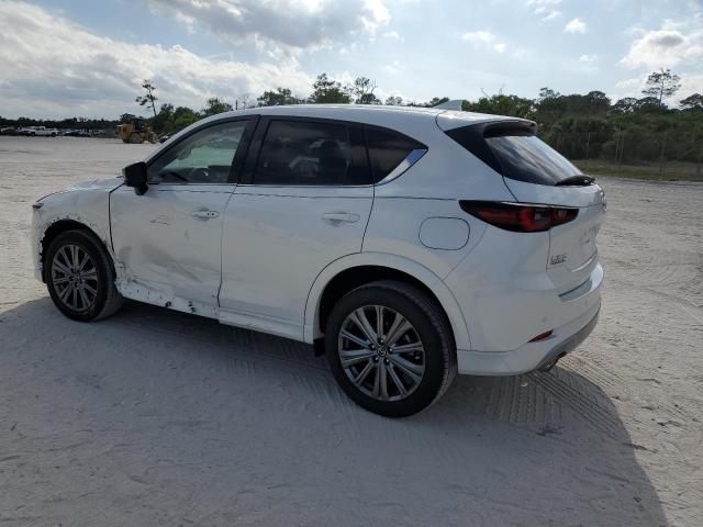 Image 2 of 2024 MAZDA CX-5 SIGNATURE 2024 with VIN JM3KFBXY9R0366090