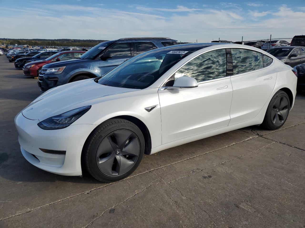 Obraz 1 z Tesla Model 3 2020 z VIN 5YJ3E1EA2LF800021