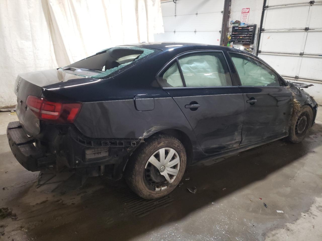 Изображение 3 2016 VOLKSWAGEN JETTA S 2016 с VIN 3VW167AJ2GM337664