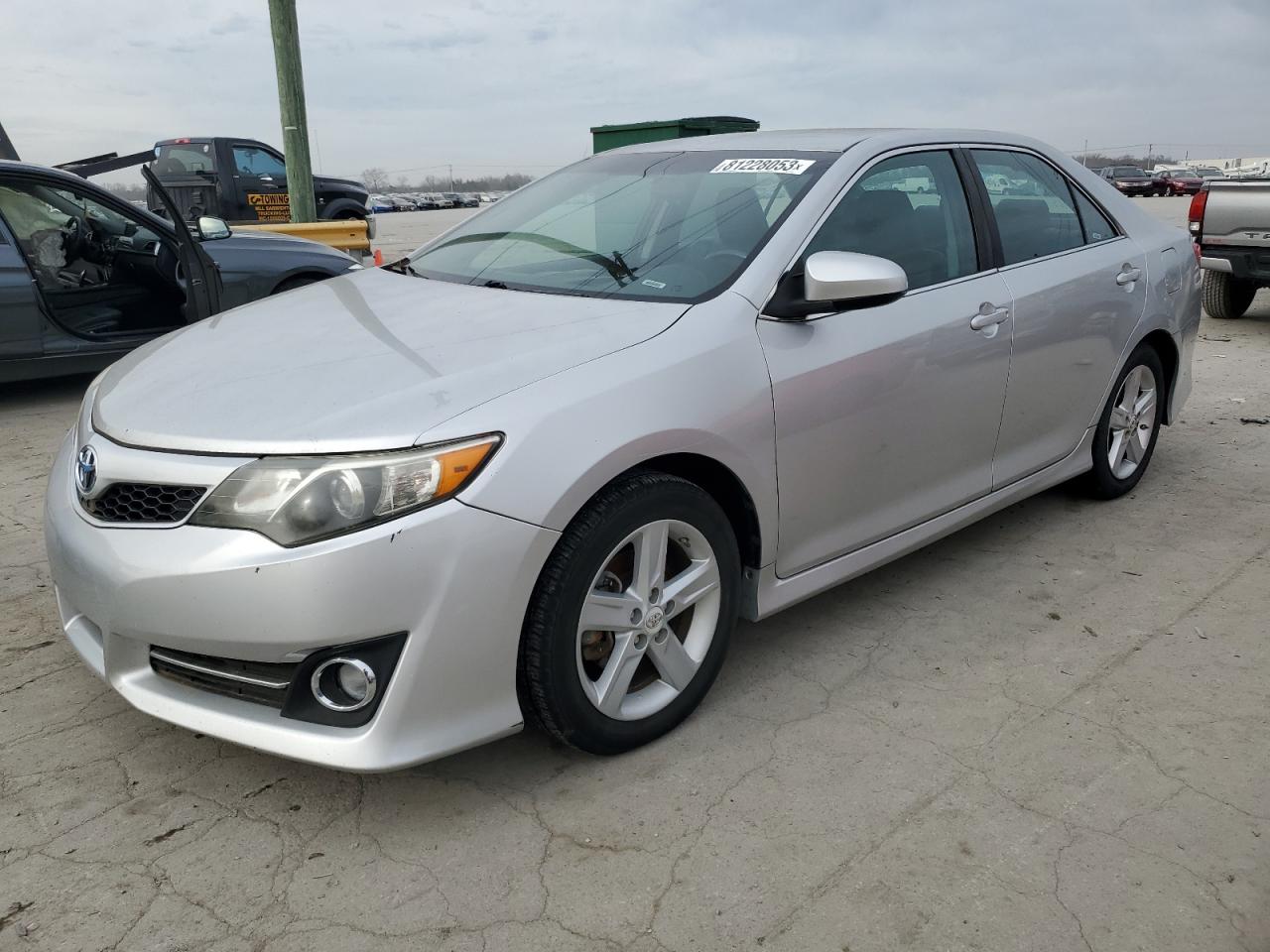 Image 1 of 2013 TOYOTA CAMRY L 2013 with VIN 4T1BF1FK2DU647323