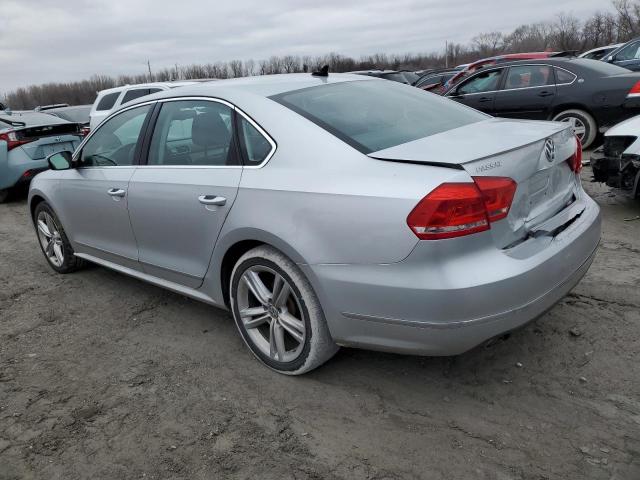 Image 2 of 2014 VOLKSWAGEN PASSAT SE 2014 with VIN 1VWBN7A35EC090907