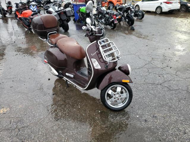 2013 VESPA GTS 300 SUPER 2013 image