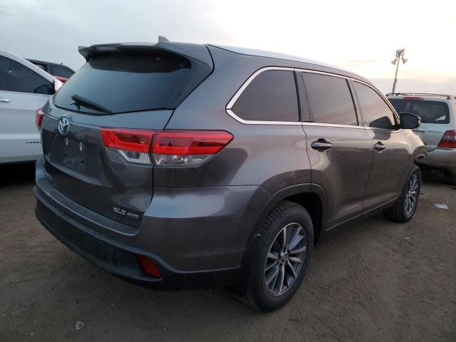 Obraz 3 z 2019 TOYOTA HIGHLANDER SE 2019 z VIN 5TDJZRFH5KS591132