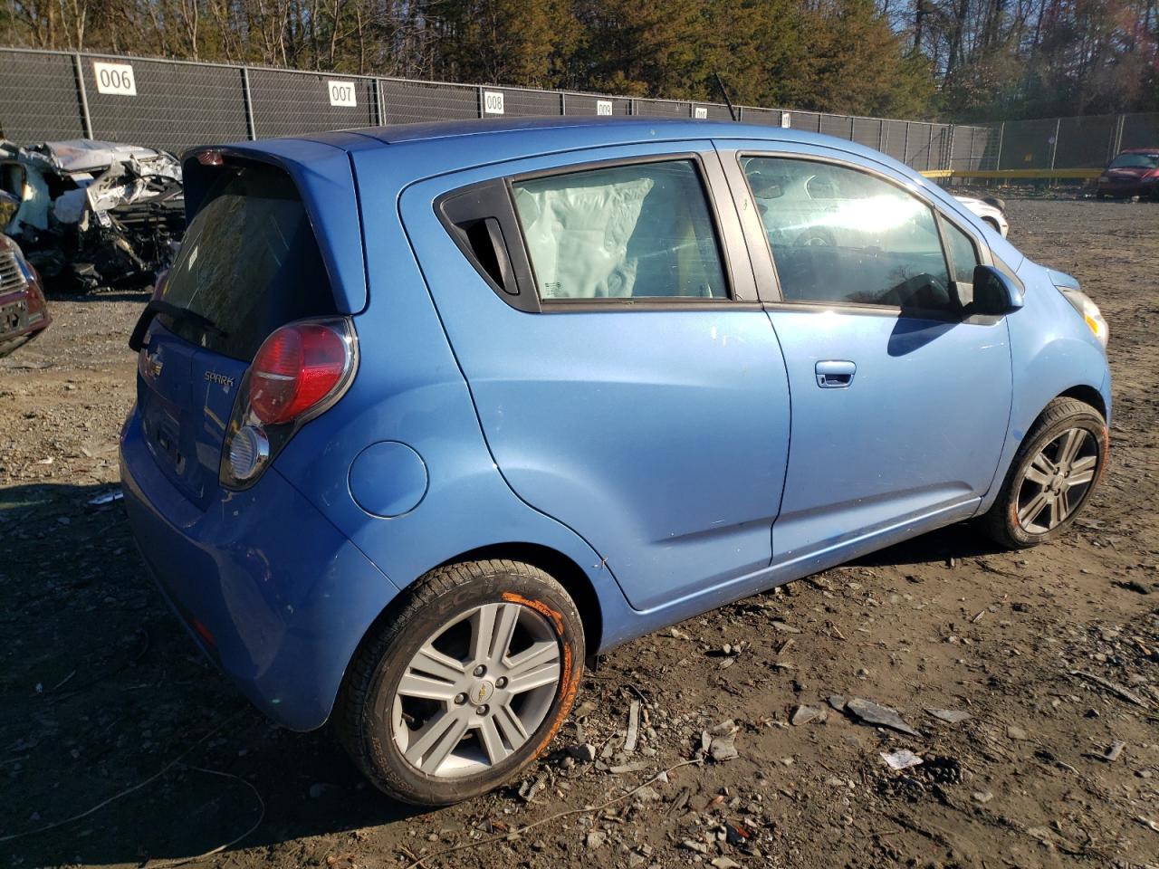 Image 3 of 2015 CHEVROLET SPARK 1LT 2015 with VIN KL8CD6S95FC730552
