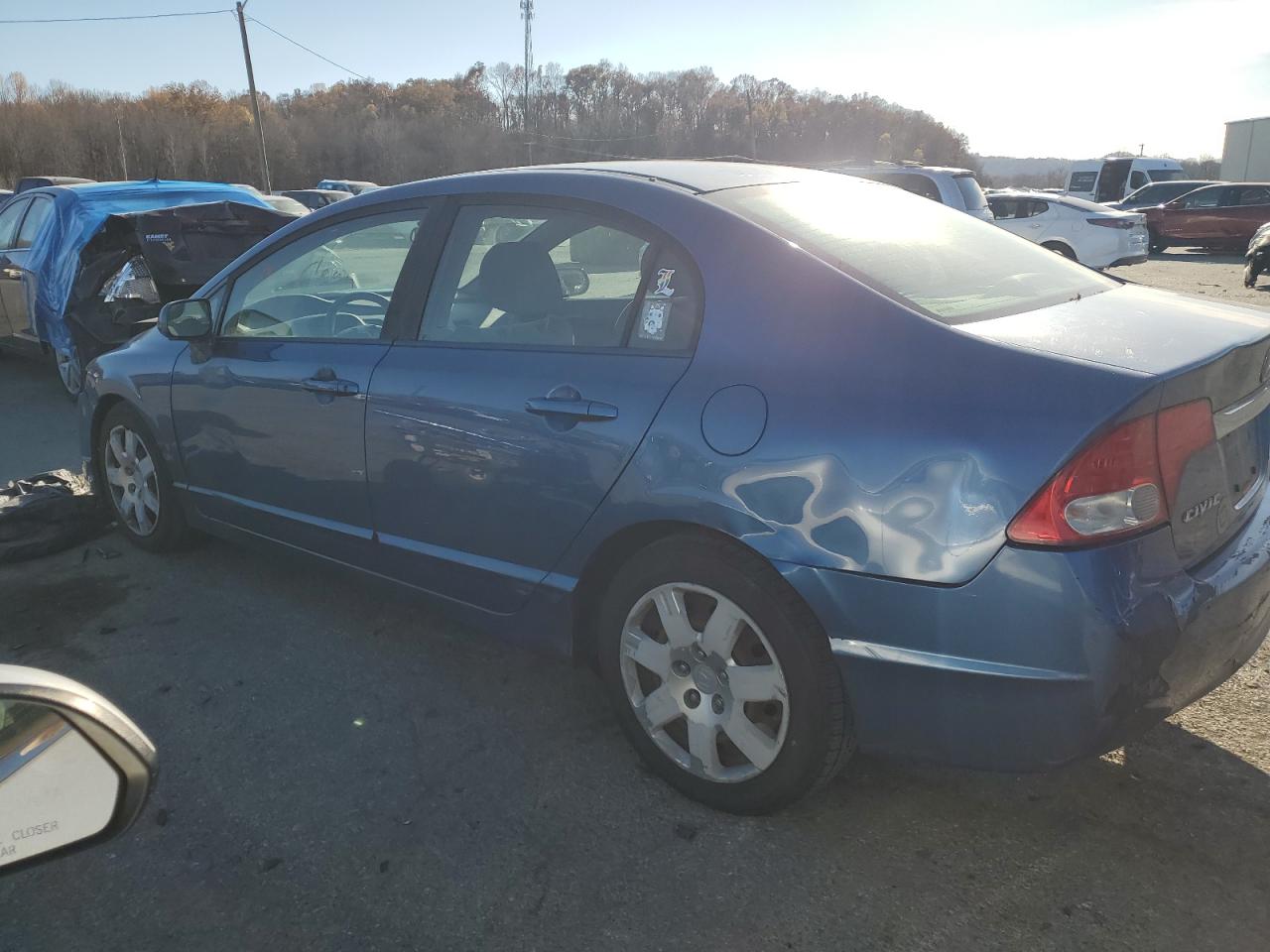 Image 2 of 2010 HONDA CIVIC LX 2010 with VIN 19XFA1F50AE042872