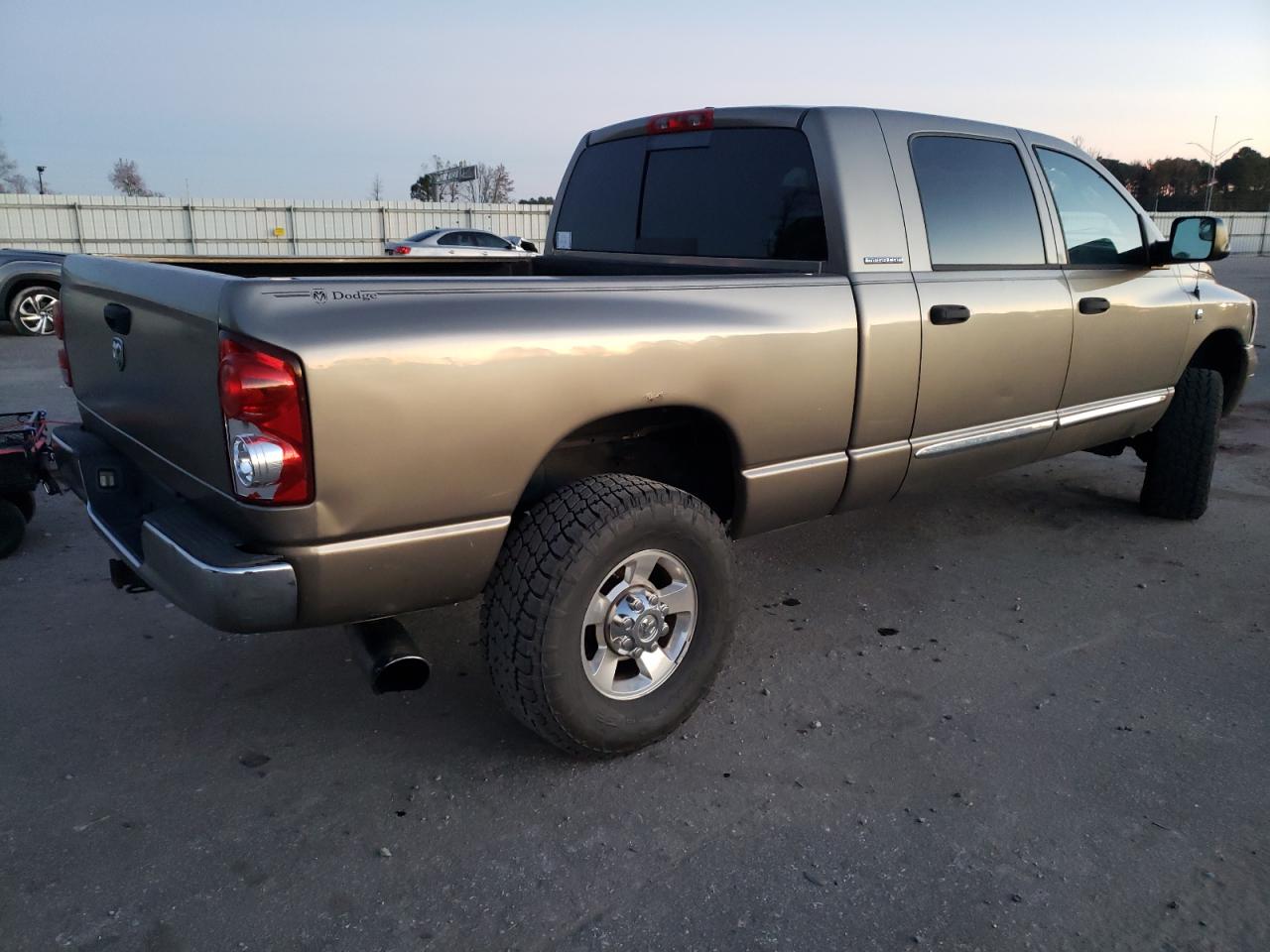 Изображение 3 2007 DODGE RAM 2500  2007 с VIN 3D7KS29C67G702332