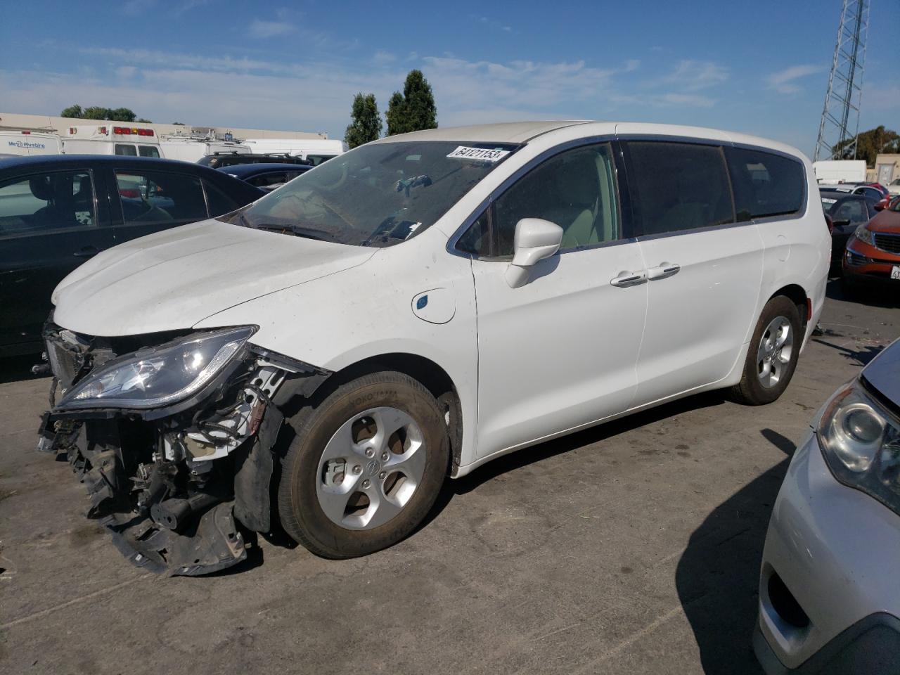 Obraz 1 z Chrysler Pacifica Hybrid Touring Plus 2018 z VIN 2C4RC1H70JR334333