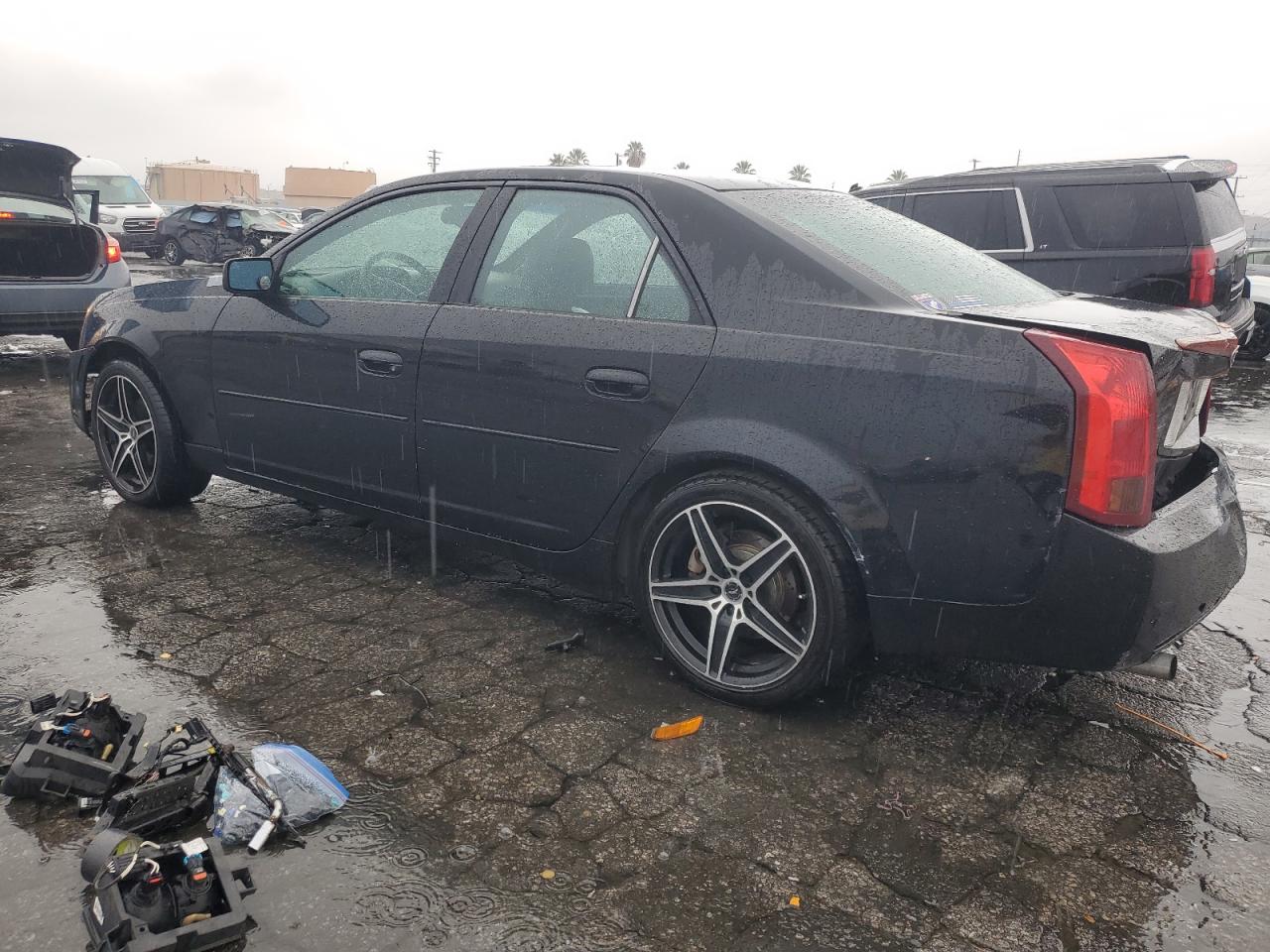 Image 2 of 2003 CADILLAC CTS  2003 with VIN 1G6DM57N030107657