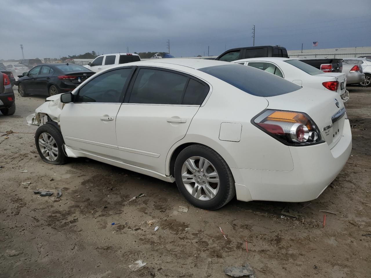 Изображение 2 2011 NISSAN ALTIMA BASE 2011 с VIN 1N4AL2AP8BN468329