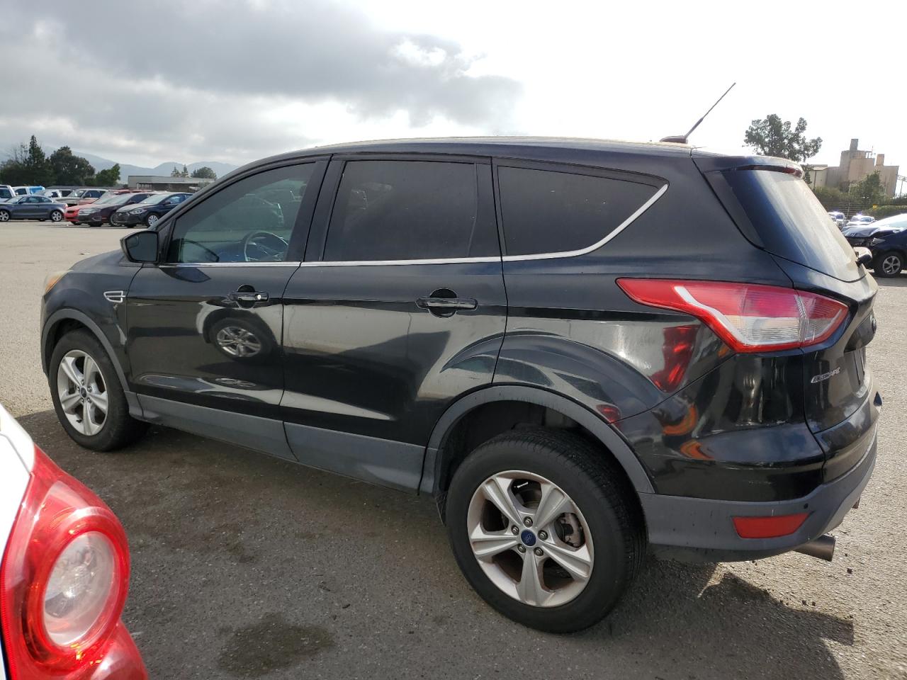 Image 2 of 2014 FORD ESCAPE SE 2014 with VIN 1FMCU0GX9EUC53673