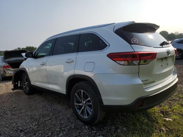 Изображение 2 2019 TOYOTA HIGHLANDER SE 2019 с VIN 5TDKZRFH1KS305958