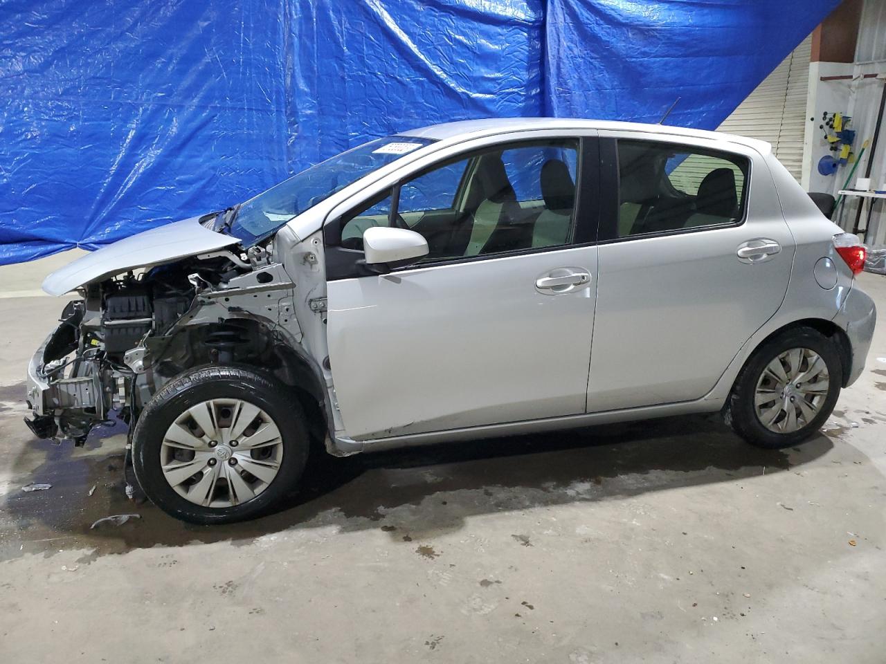 Изображение 2013 TOYOTA YARIS  2013