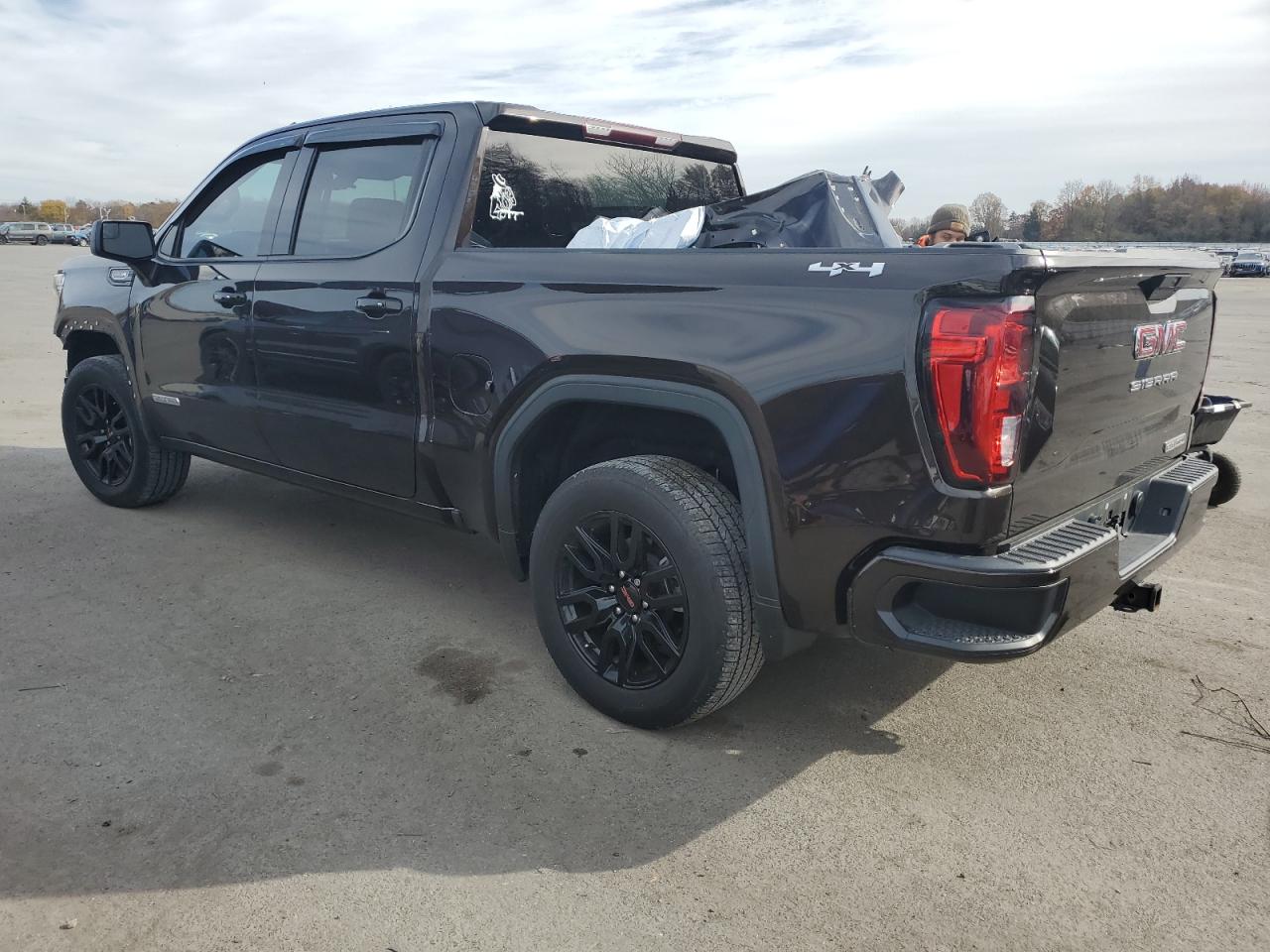 Obraz 2 z 2020 GMC SIERRA K1500 ELEVATION 2020 z VIN 3GTU9CED6LG147153