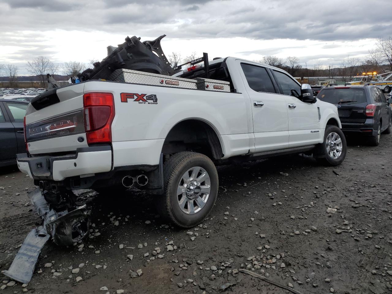 Obraz 3 z 2022 FORD F350 SUPER DUTY 2022 z VIN 1FT8W3BT1NED68207