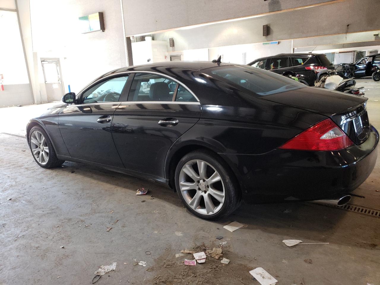Image 2 of 2008 MERCEDES-BENZ CLS 550 2008 with VIN WDDDJ72X48A122504