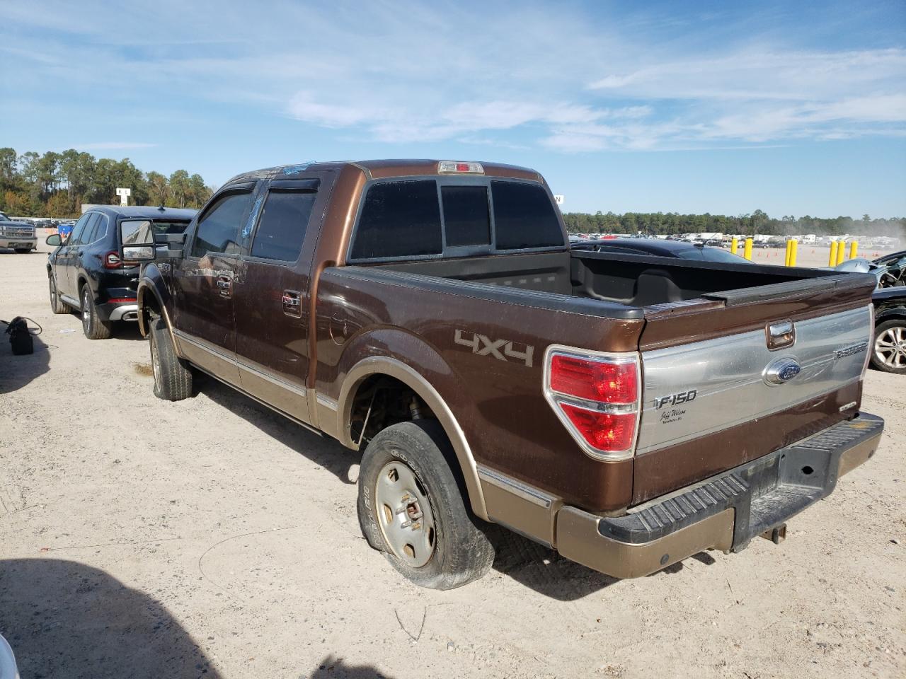 Изображение 2 2011 FORD F150 SUPERCREW 2011 с VIN 1FTFW1E65BFA17453