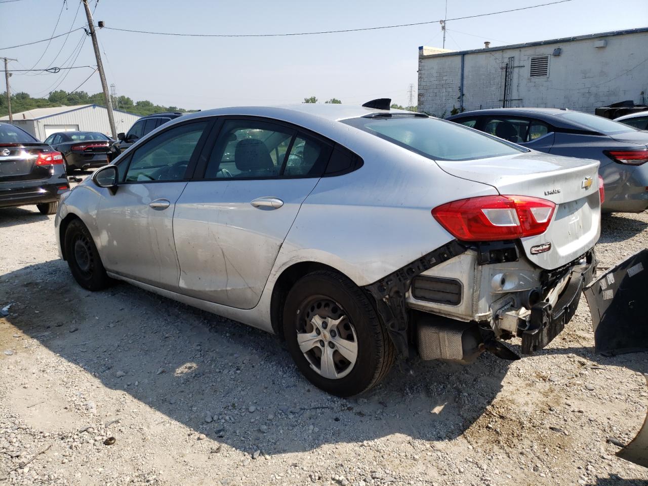 Obraz 2 z 2016 CHEVROLET CRUZE LS 2016 z VIN 1G1BC5SM5G7247053