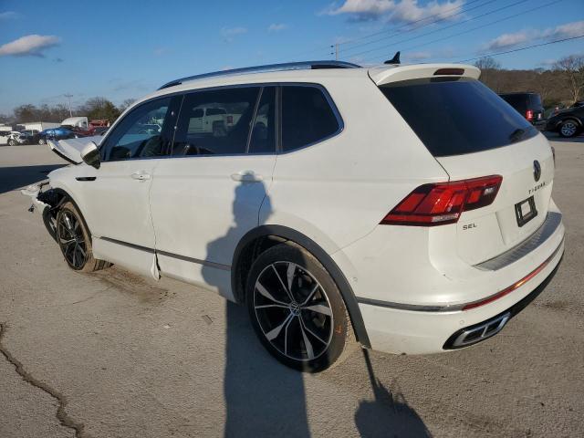 Obraz 2 z 2022 VOLKSWAGEN TIGUAN SEL R-LINE 2022 z VIN 3VV4B7AX6NM099154