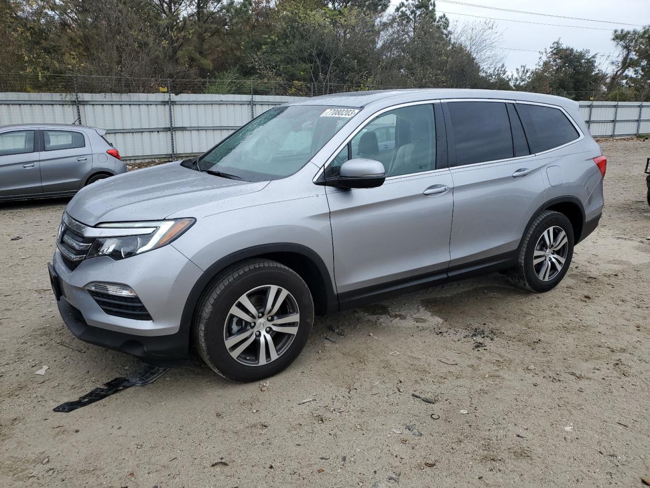 Image 1 of 2016 HONDA PILOT EXL 2016 with VIN 5FNYF5H53GB053706