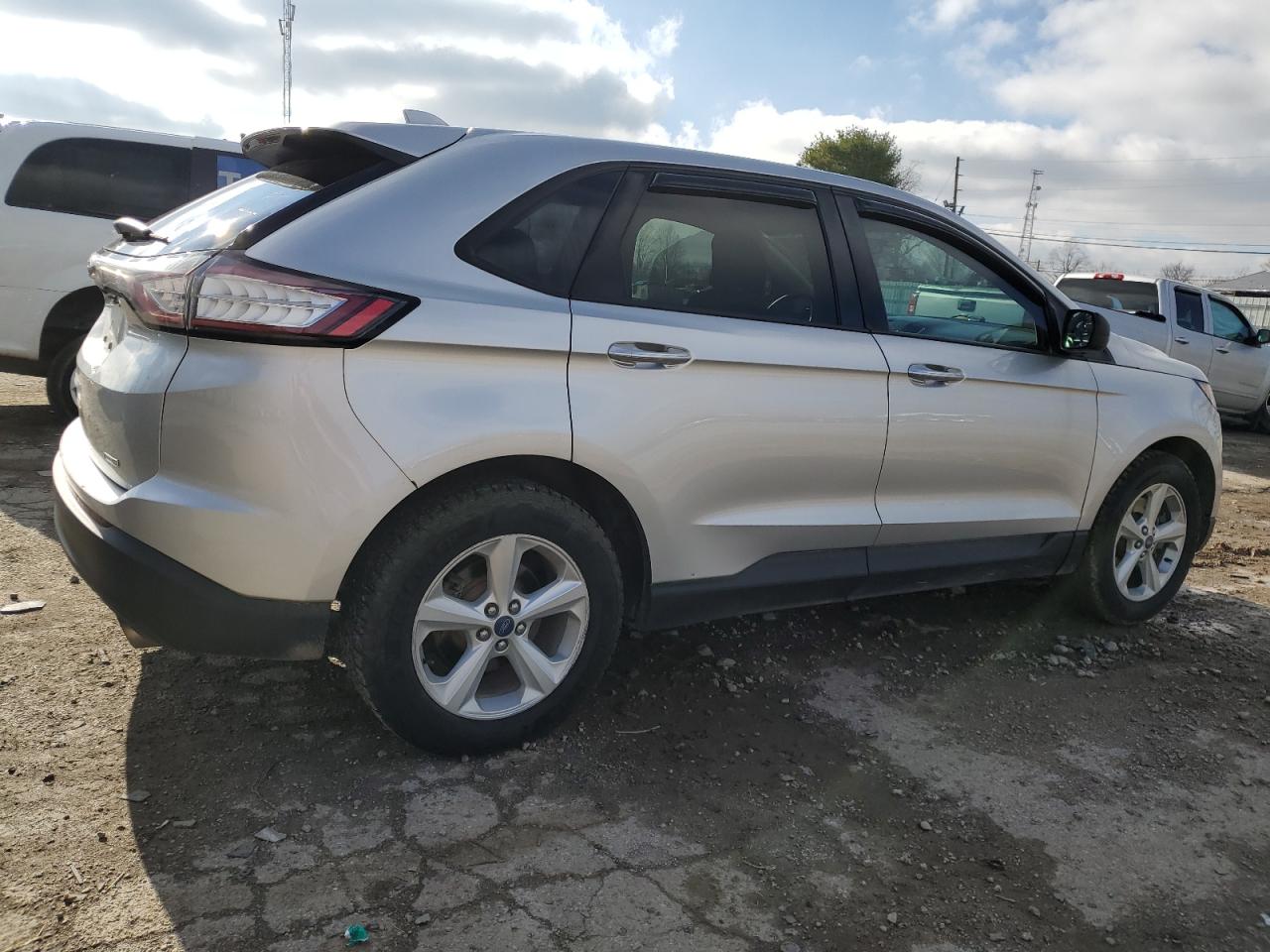 Image 3 of 2018 FORD EDGE SE 2018 with VIN 2FMPK4G95JBB13748
