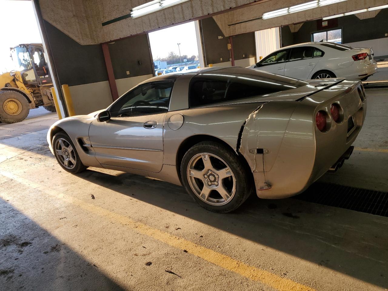 Изображение 2 1999 CHEVROLET CORVETTE  1999 с VIN 1G1YY22GXX5101330