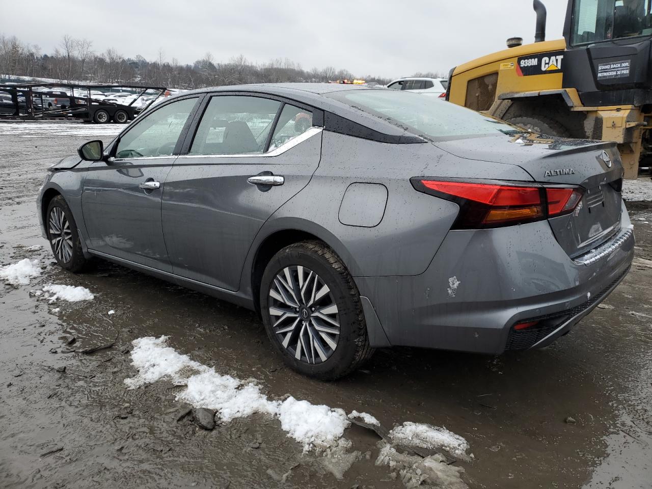 Изображение 2 2023 NISSAN ALTIMA SV 2023 с VIN 1N4BL4DW7PN418449