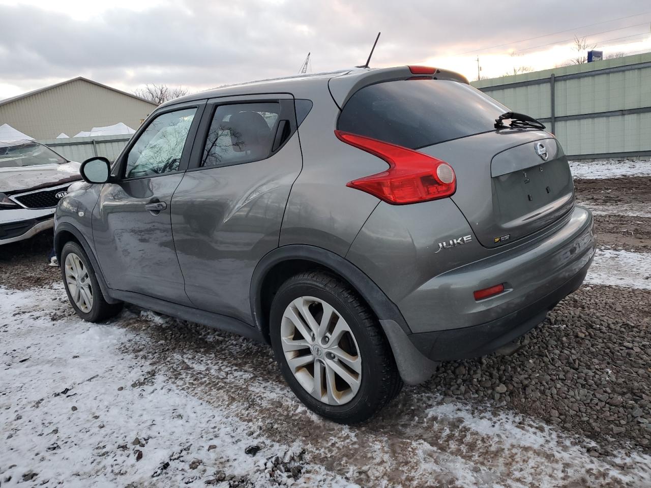 Image 2 of 2011 NISSAN JUKE S 2011 with VIN JN8AF5MV7BT007751