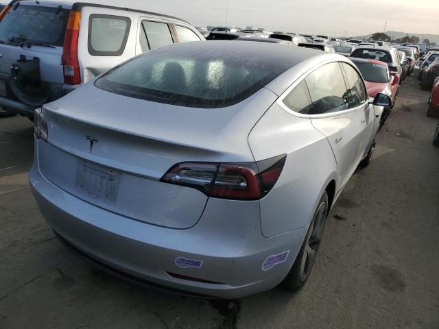 Изображение 3 2018 TESLA MODEL 3  2018 с VIN 5YJ3E1EB0JF093345