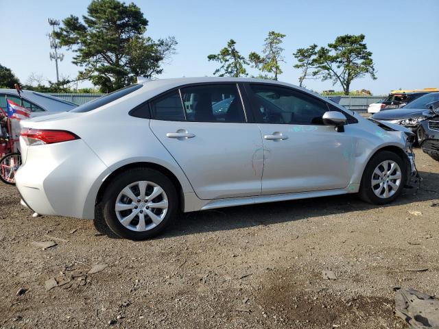 Image 3 of 2022 TOYOTA COROLLA LE 2022 with VIN 5YFEPMAE1NP322100