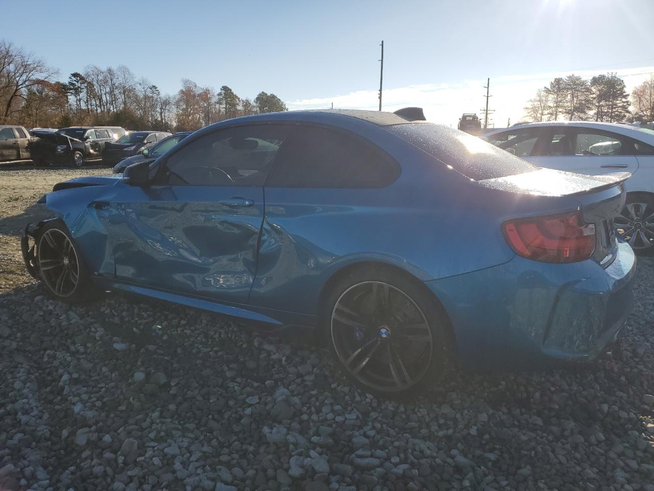 Obraz 2 z 2017 BMW M2  2017 z VIN WBS1H9C36HV888476